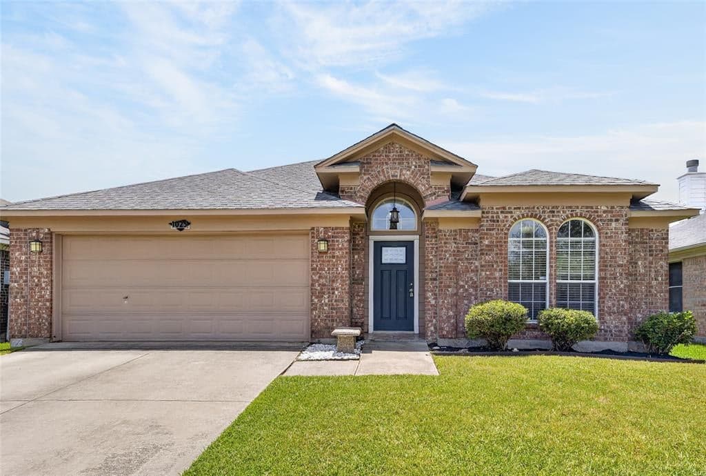 1025 Highland Station Dr