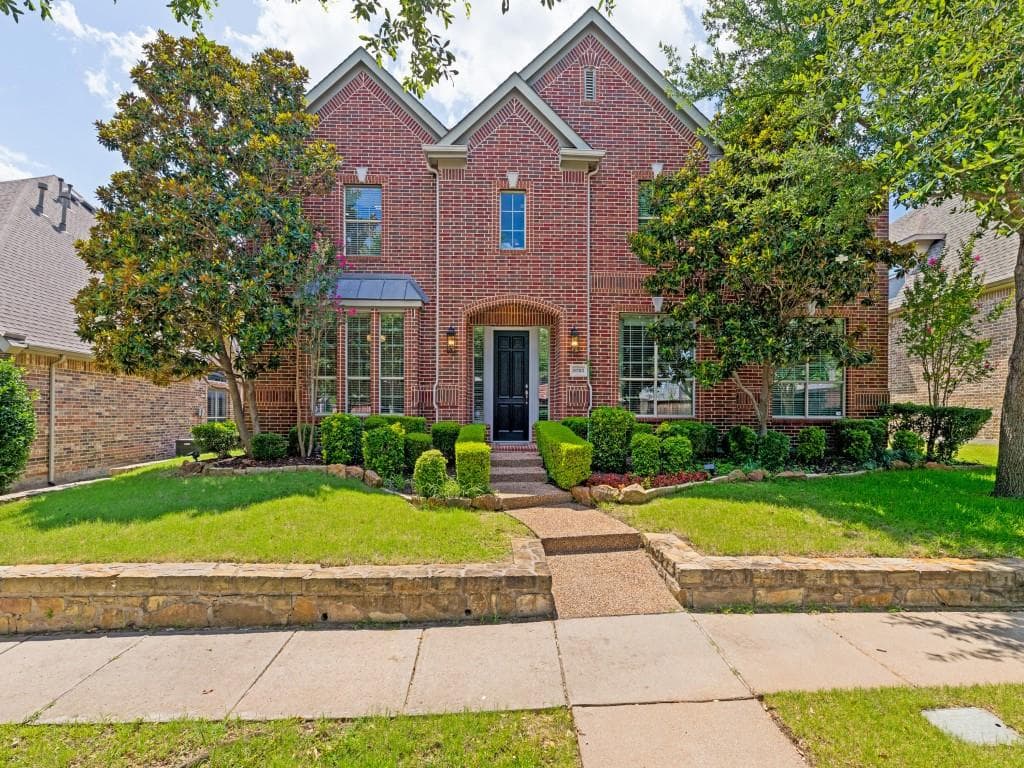 8723 Sherwood Dr