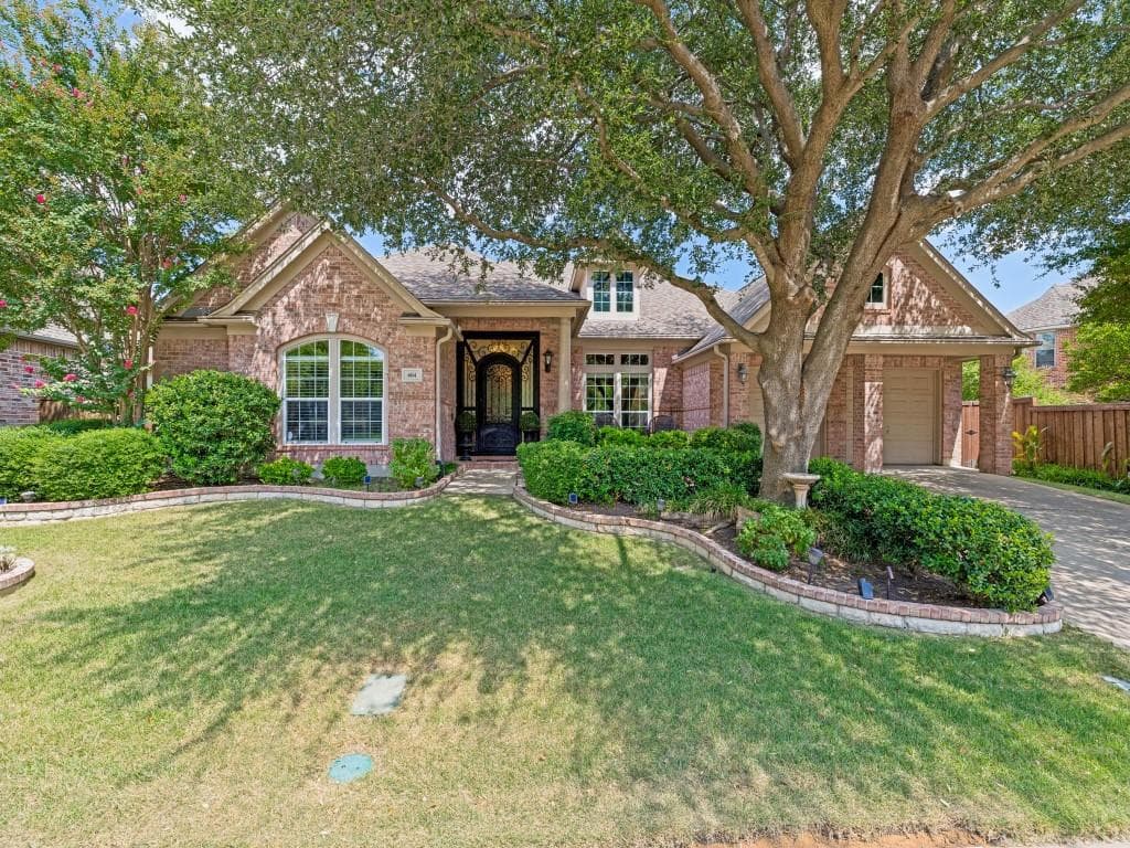 604 Barkley Dr
