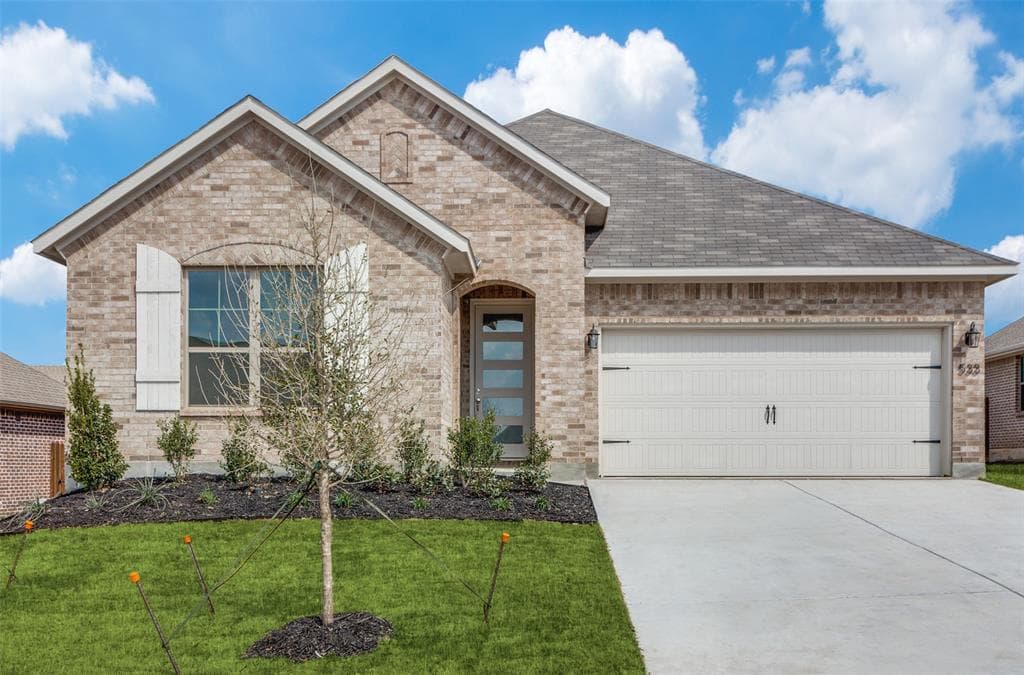 533 Hillcrest Cir