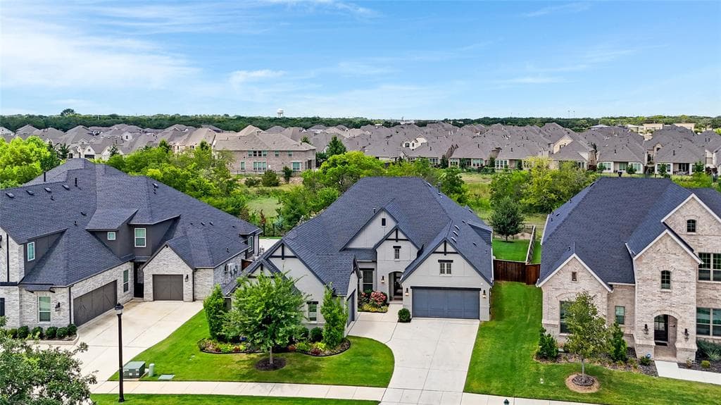 309 Misty Ln