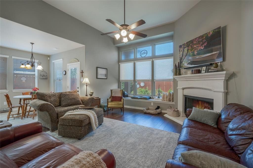 Gallery image 3