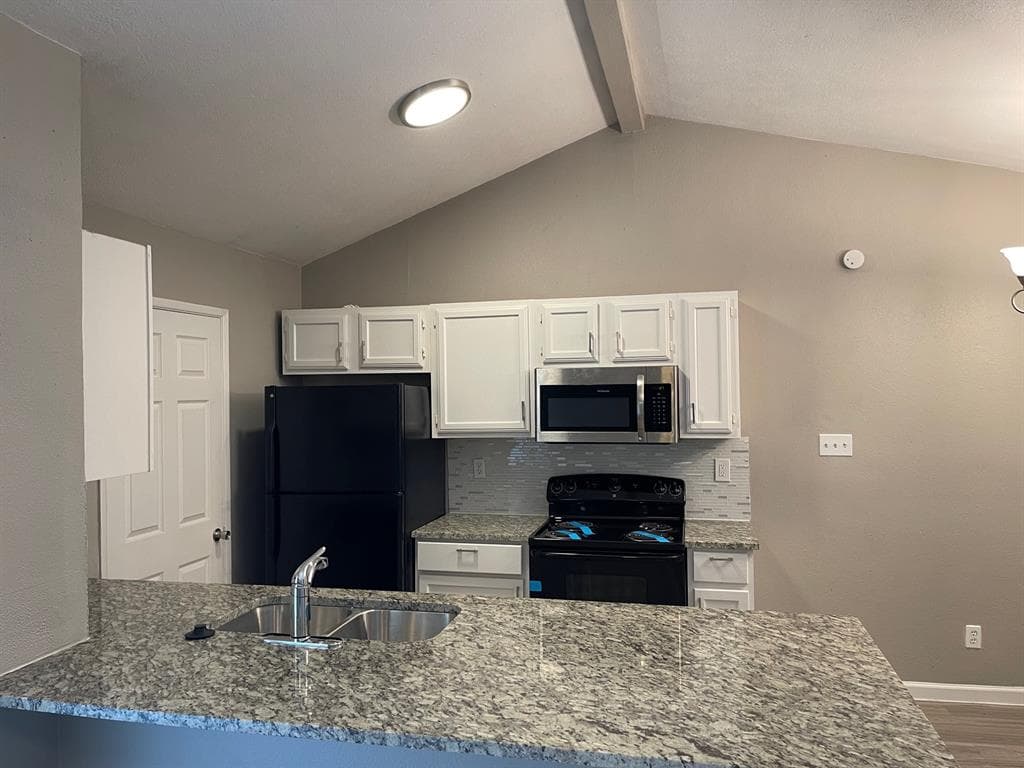 9451 Gonzales Dr