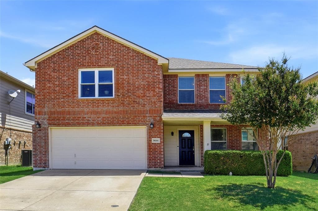 8644 Hawkview Dr