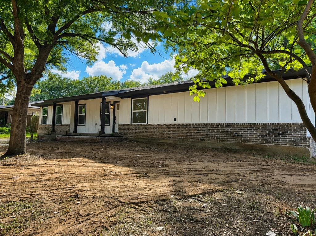 721 Norwood Dr