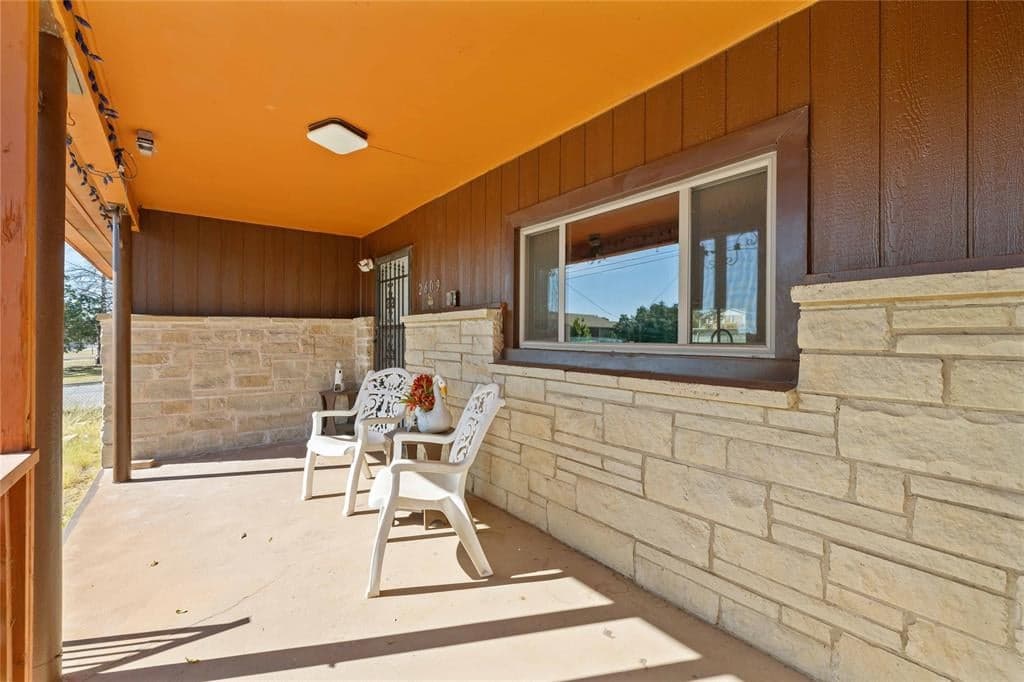 Gallery image 2