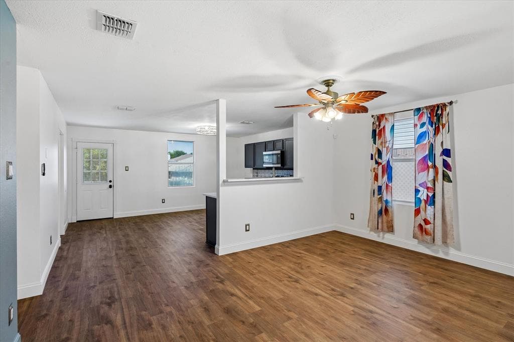 3525 Lipizzan Dr