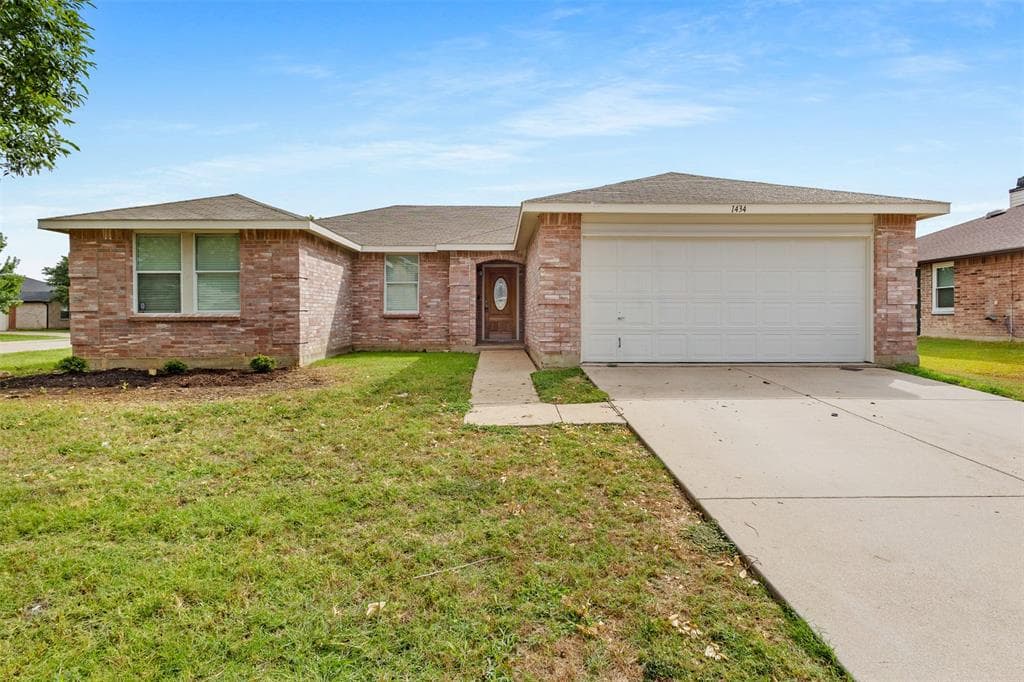 1434 Paint Brush Ct