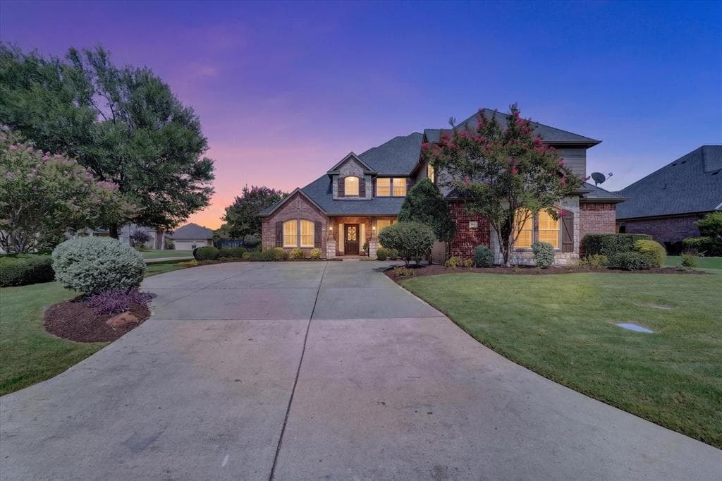 117 Wedgewood Way