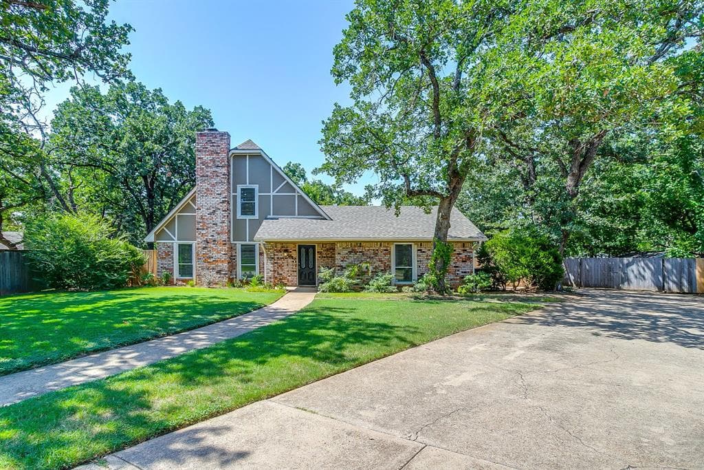 5716 Tumbleweed Ct