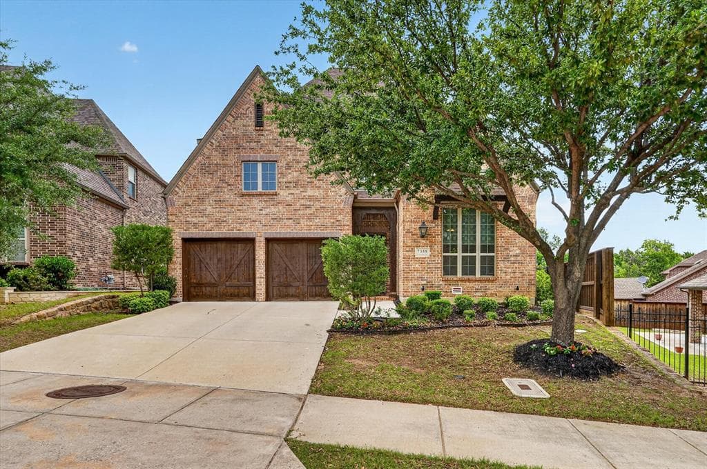 7359 Clementine Dr
