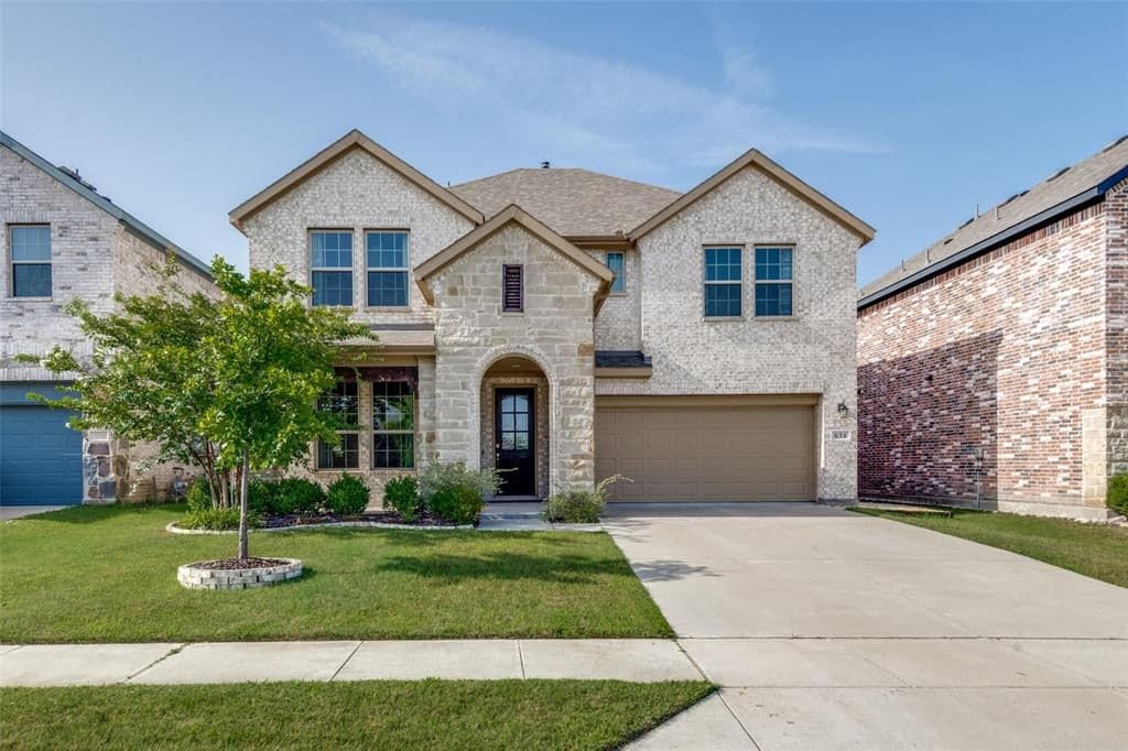834 Mildren Ln