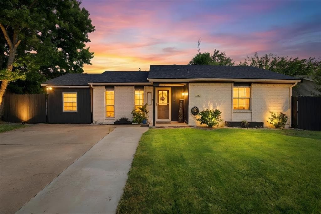 2326 Idlewood Dr