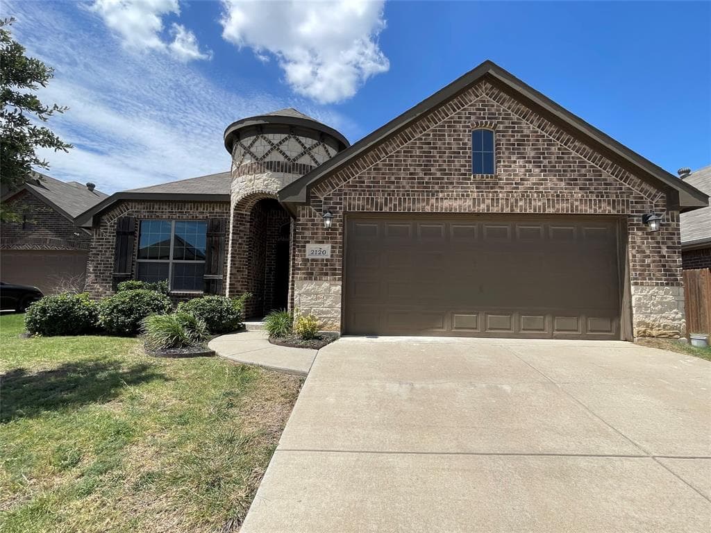 2120 Blakely Ct