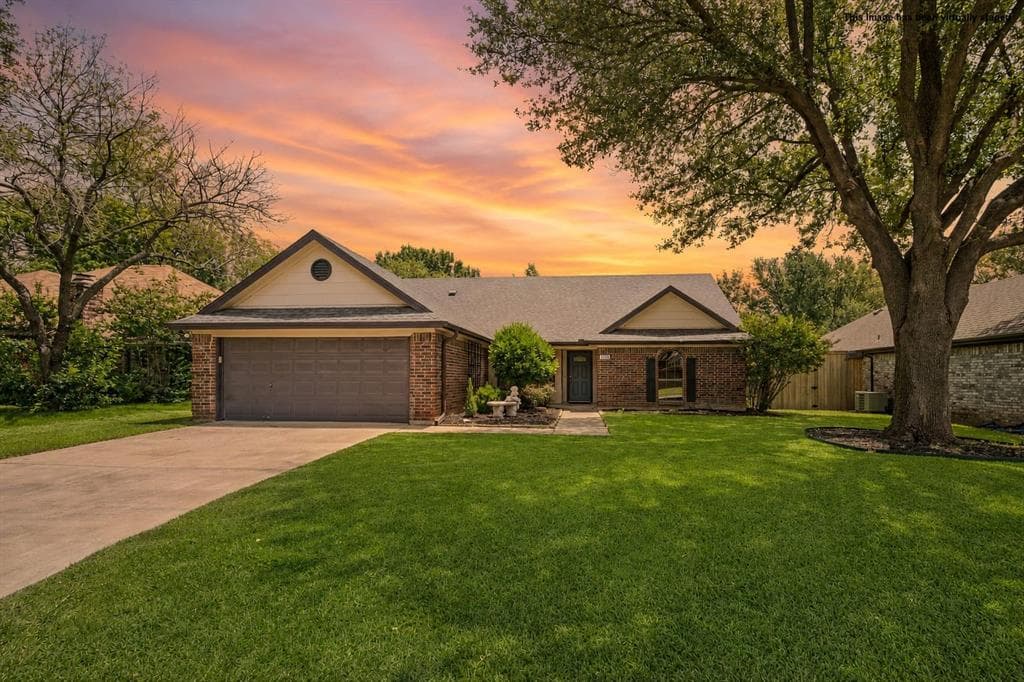 7420 Meadowview Ter