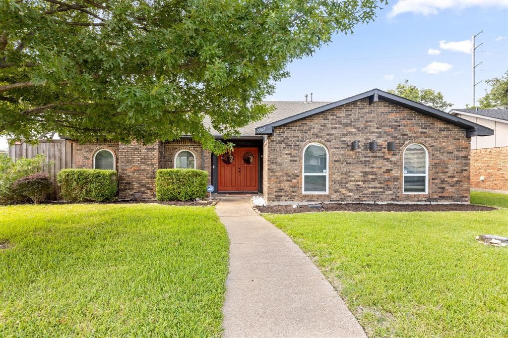 2902 High Plateau Dr