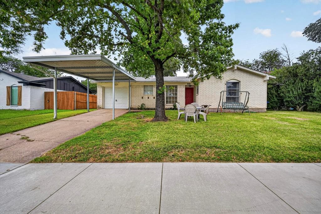 14413 Horseshoe Trl