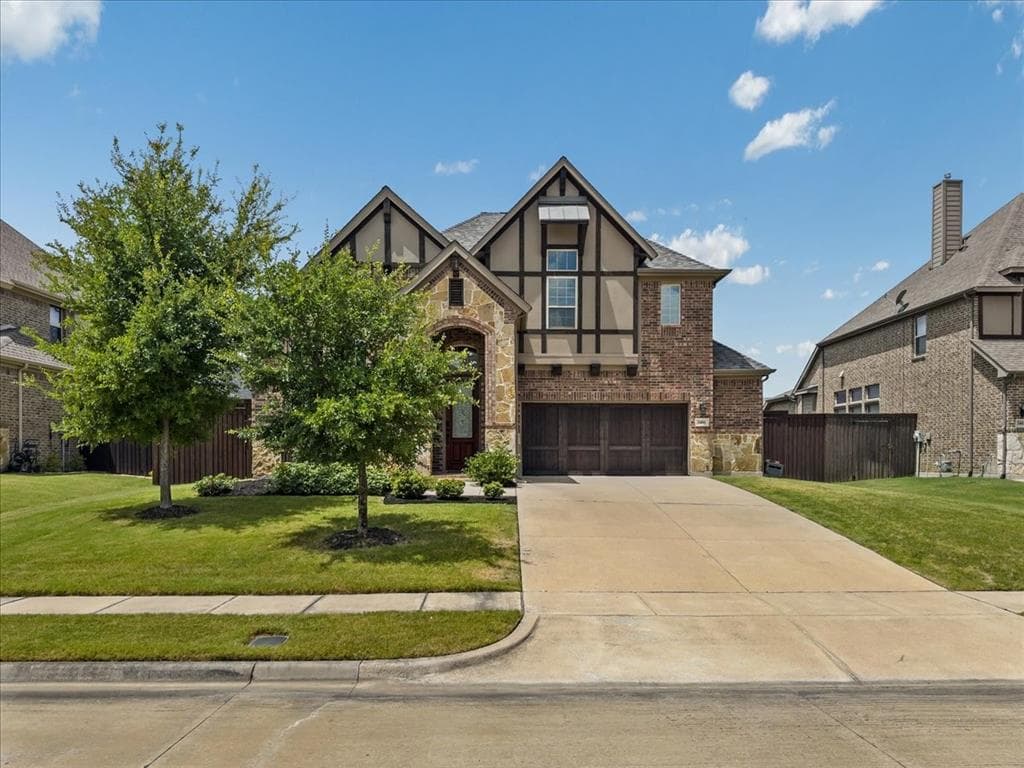 3401 Willow Brook Dr