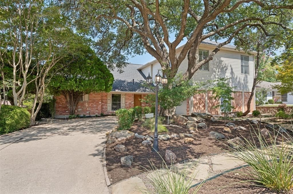 337 Ridgebriar Dr