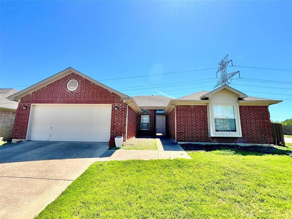2210 Green Mere Dr