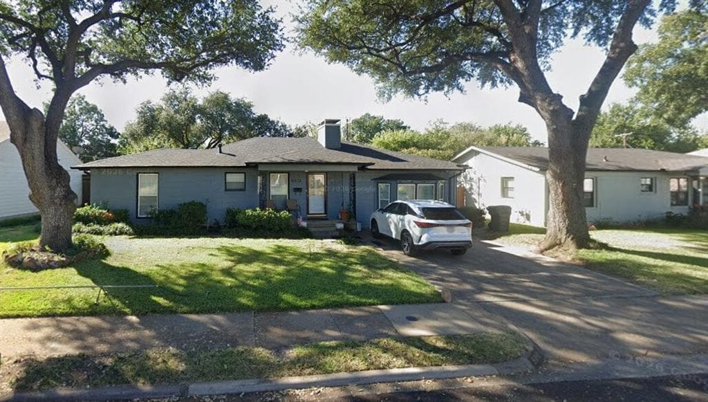 5012 Wateka Dr