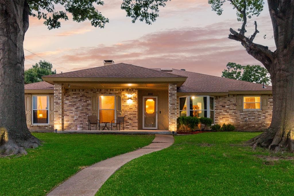800 Brownfield Dr