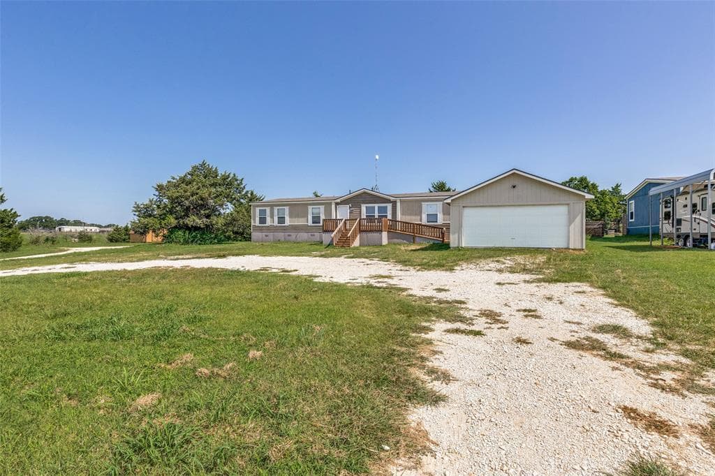 4445 County Road 136