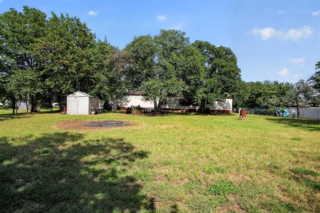 403 Prairie Ln