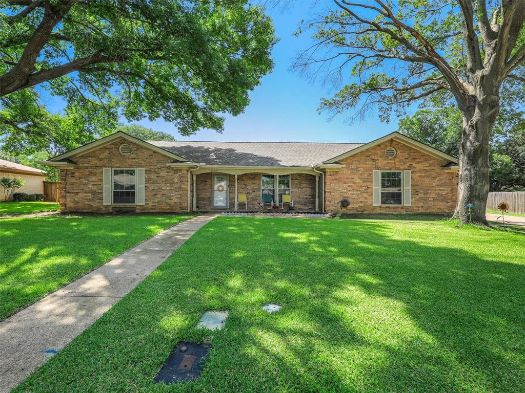 6404 Suncrest Ct