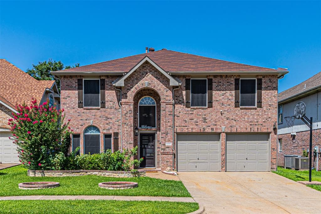 5001 Worthing Dr