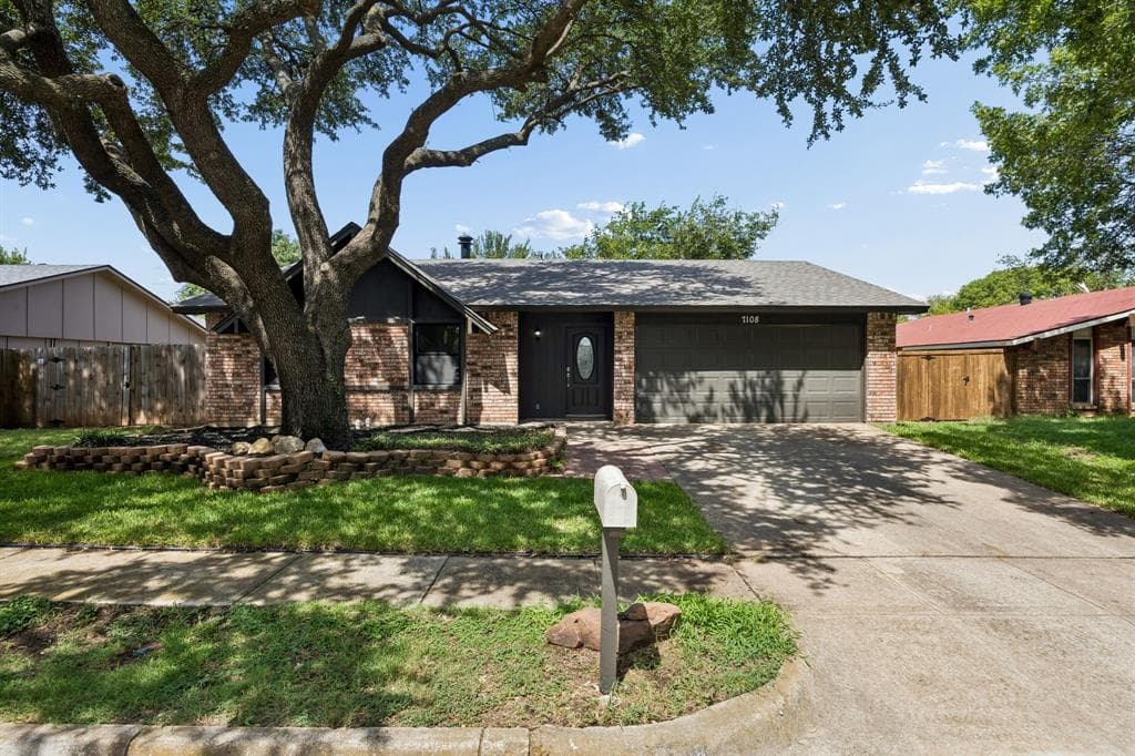 7108 Baird Dr