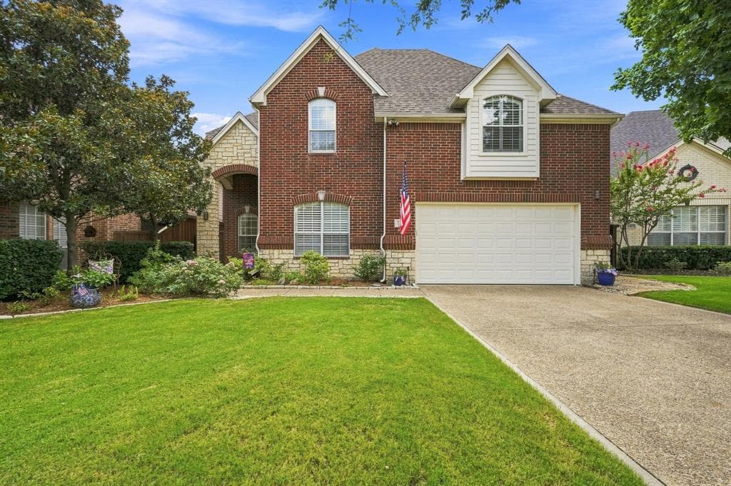 2104 Watercrest Ct