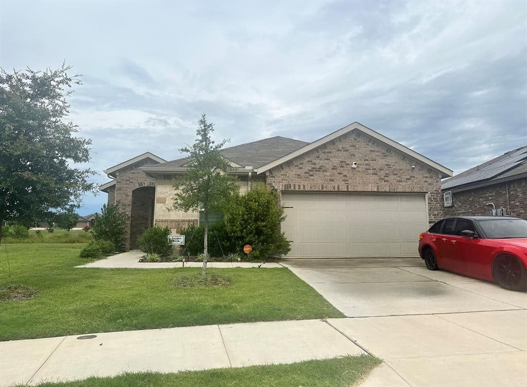9312 Red Brush Trl