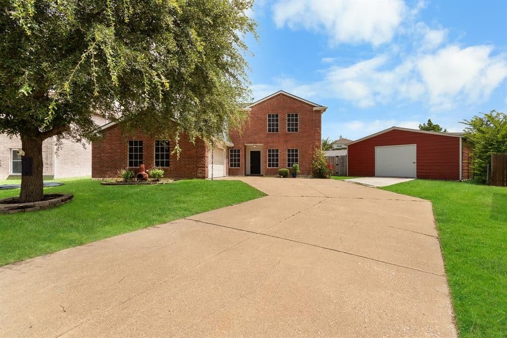 3415 Elmwood Ct