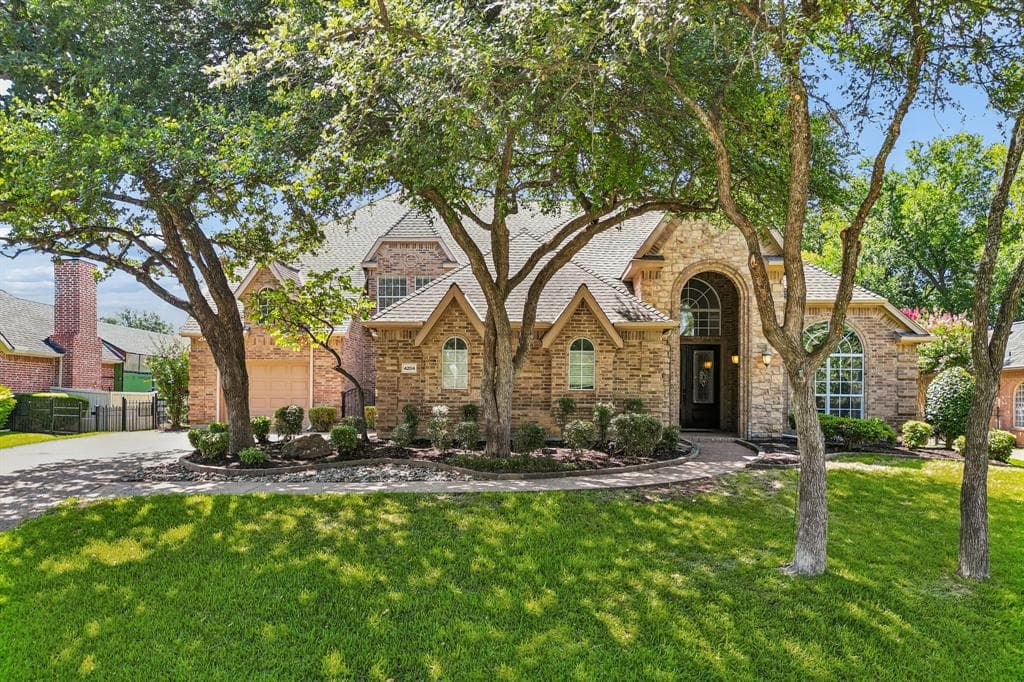 4204 Fairway Dr