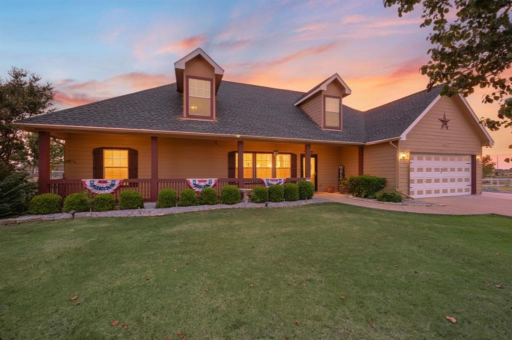 15099 Saddle Ridge Cir