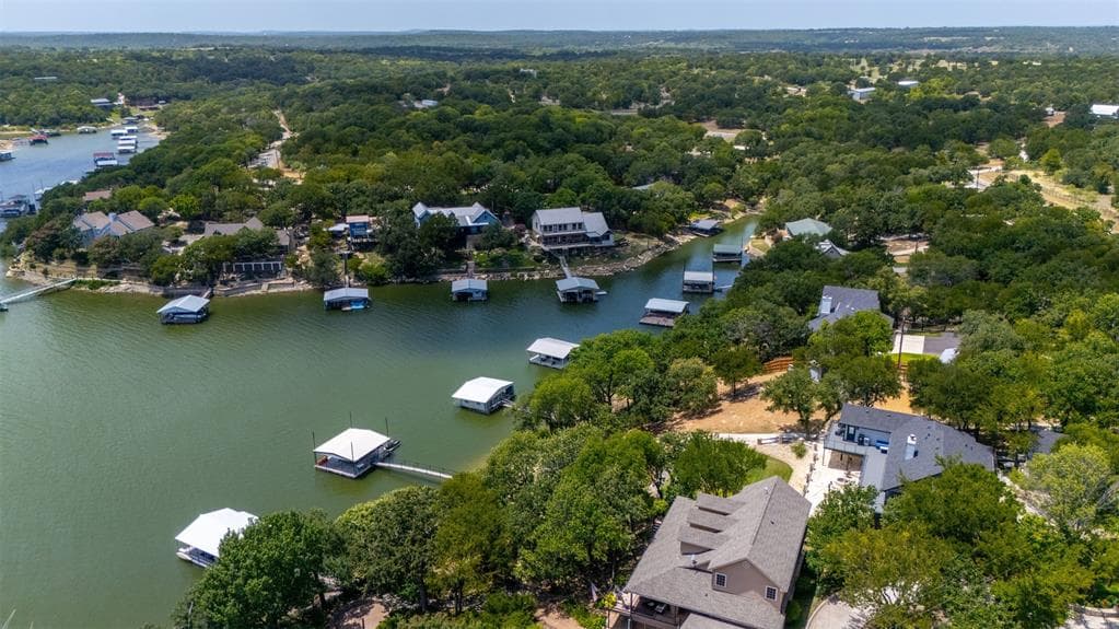 260 El Lago Rd