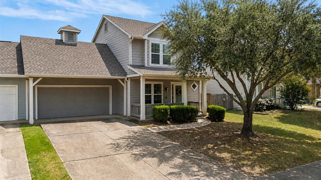 811 Greene Way