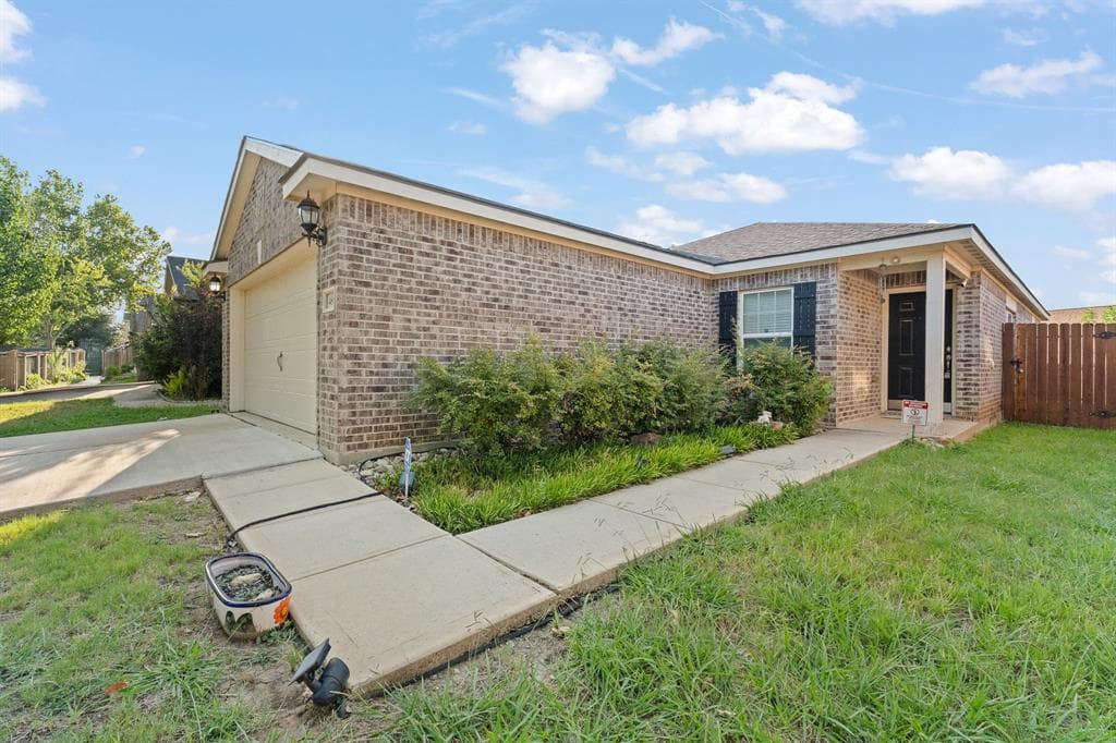 4801 Cedar Springs Dr