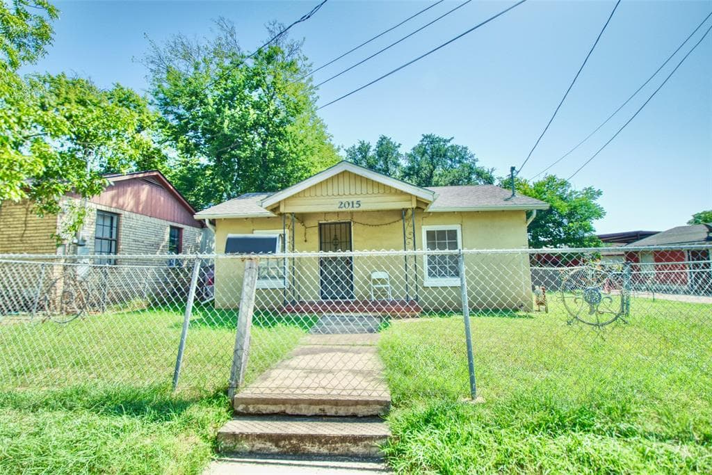 2015 N 12th St