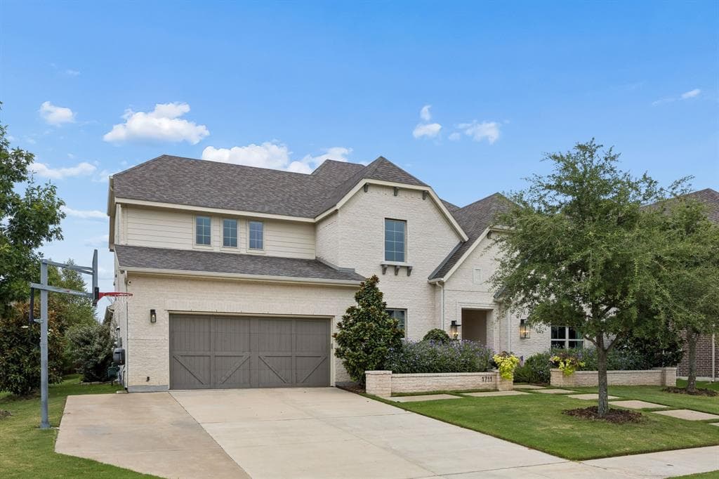 1711 Wichita Dr