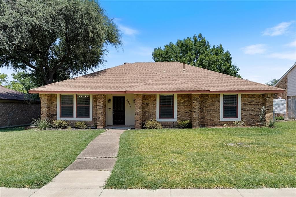 3227 Wichita Dr