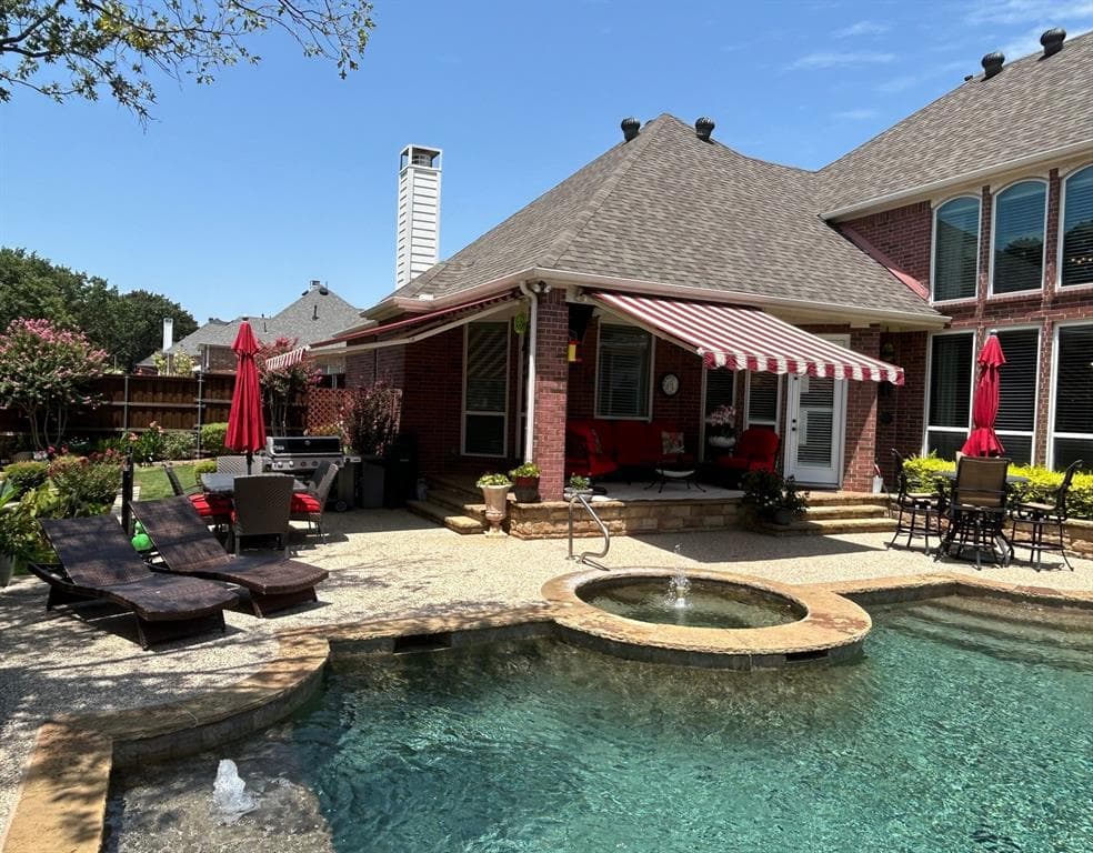2300 High Pointe Dr