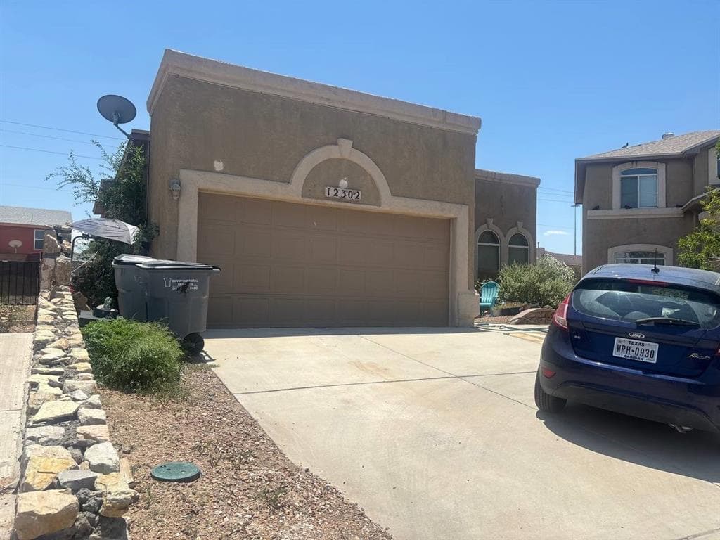 12302 Sombra Grande Dr