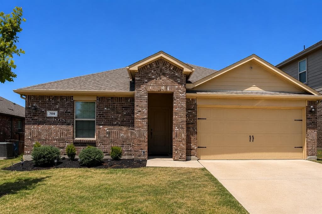 709 Glover Dr