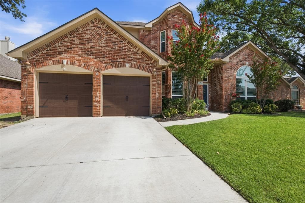 1716 Marian Ln