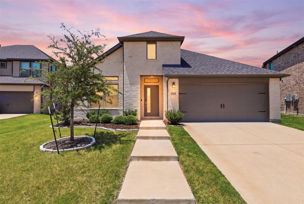 2513 Moser Ln
