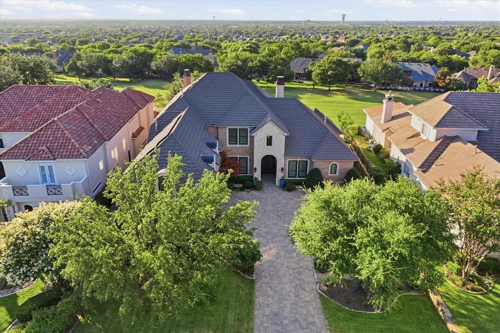 4557 Biltmoore Dr