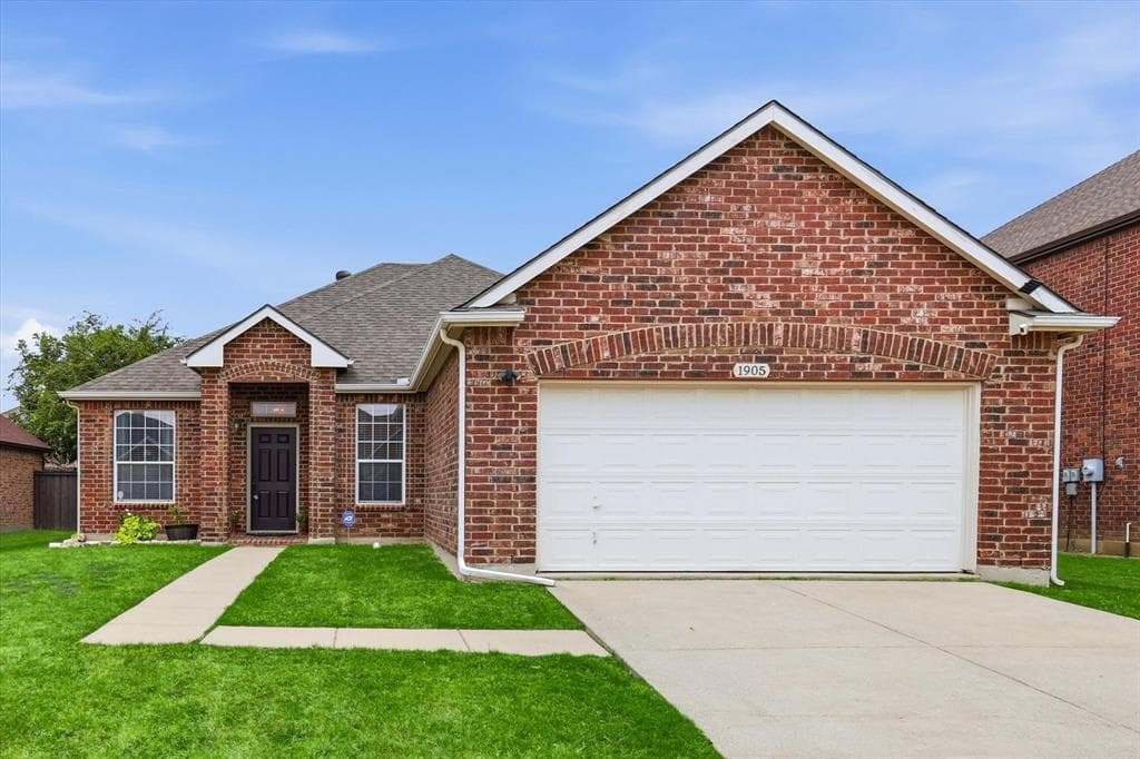 1905 Juniper Dr
