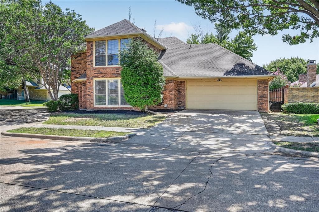 1524 High Crest Ct